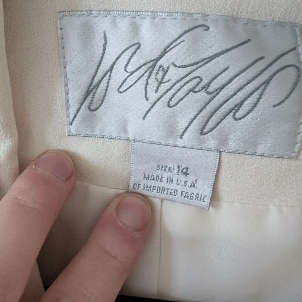 Lord & Taylor Vintage White Double Breasted Old Money Gold Button Blazer Size 14 - Picture 5 of 10